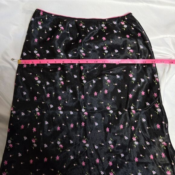 VINTAGE 90s Y2K Delia*s satin dark floral grunge bias cut midi slip skirt M - Picture 6 of 7